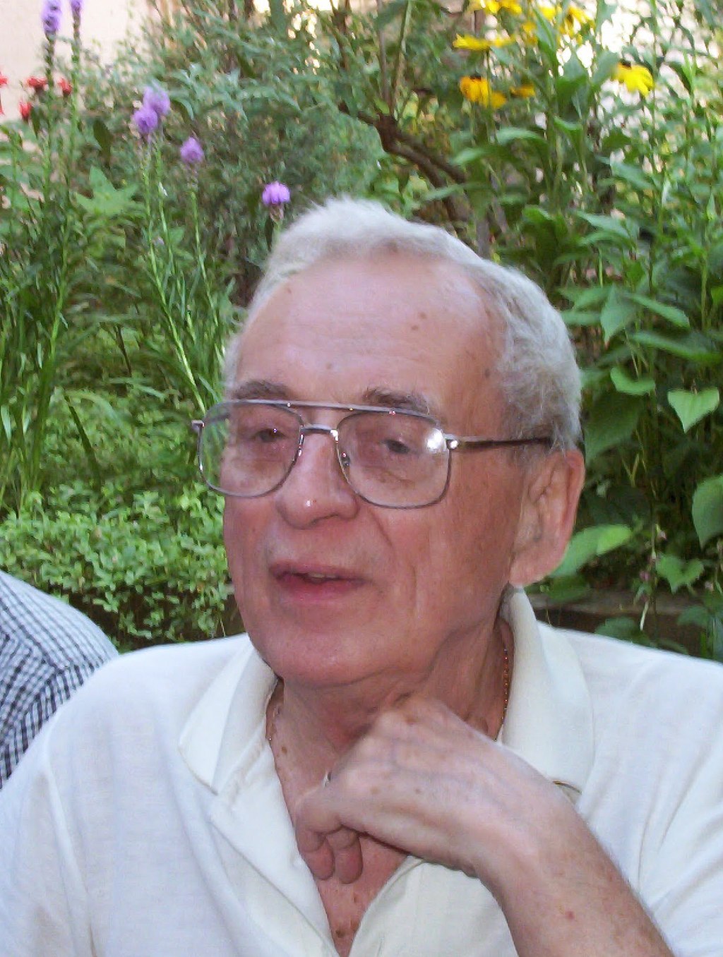 Une photo non datée de George Hislop