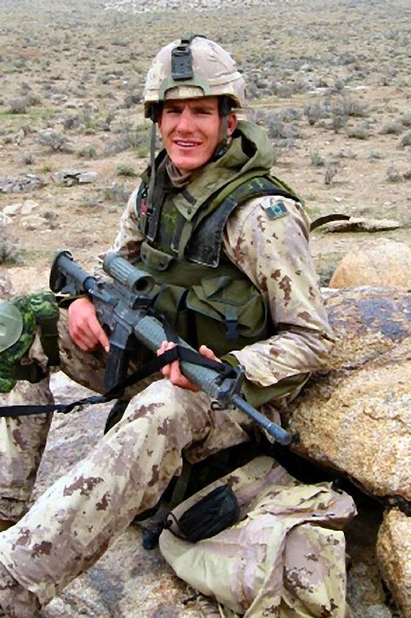 Andrew Eykelenboom Photo of army medic Andrew Eykelenboom