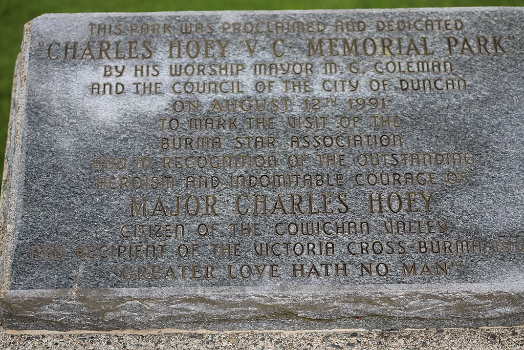 Plaque commémorative au Parc commémoratif Charles Hoey, V.C. Plaque commémorative au Parc commémoratif Charles Hoey, V.C.