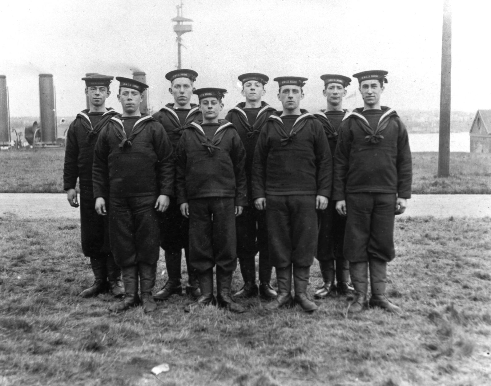 HMCS Niobe Crew