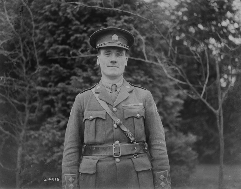 Captain John MacGregor Captain MacGregor in uniform in 1919.