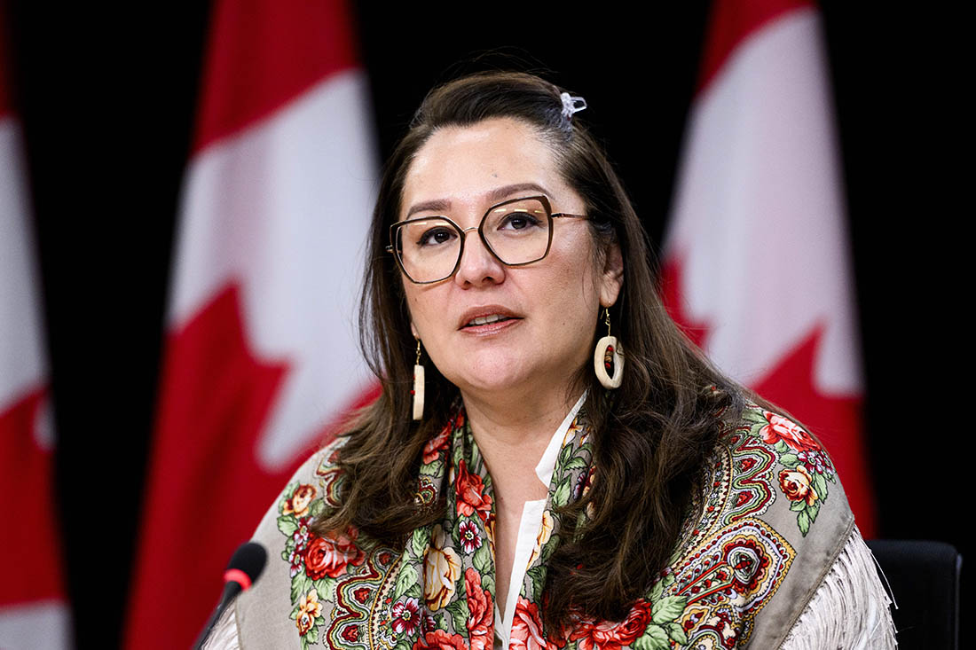 Mandy Gull-Masty, ministre des Services aux Autochtones du Canada Mandy Gull-Masty, ministre des Services aux Autochtones du Canada