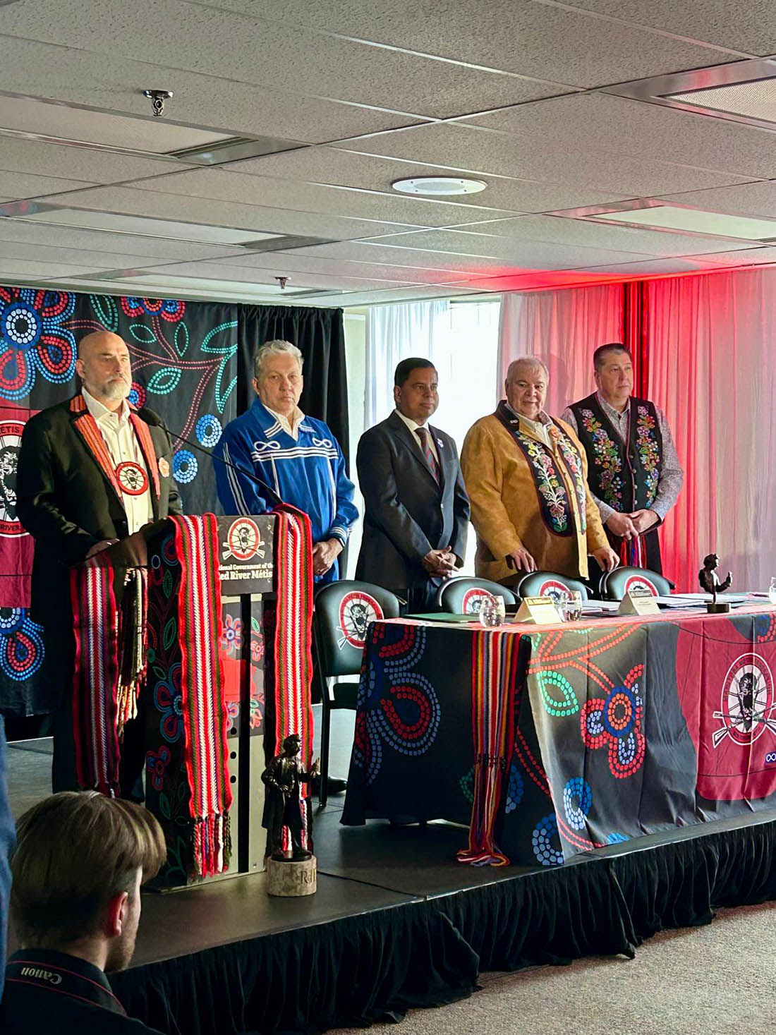 Signature du traité de la Manitoba Métis Federation