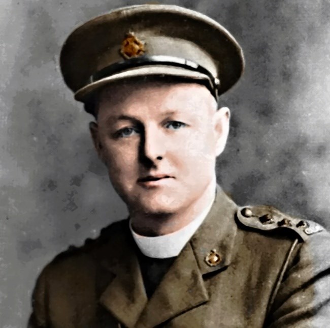 Révérend Raymond Myles Hickey