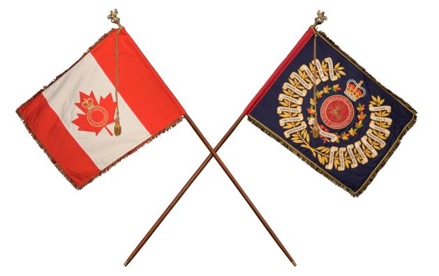 Les drapeaux du North Shore (NB) Regiment