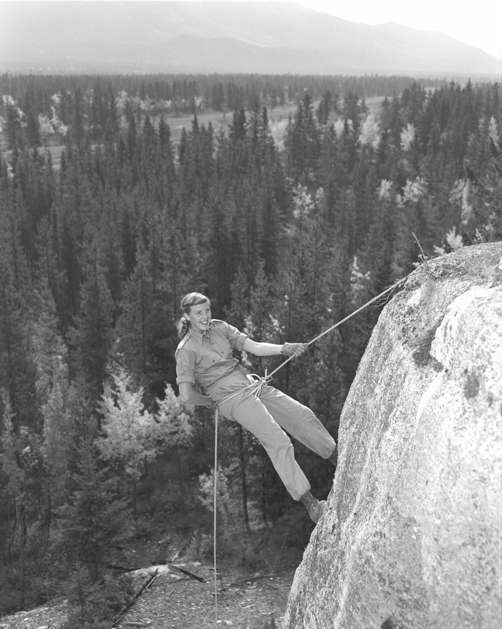 MacDonald Rappelling