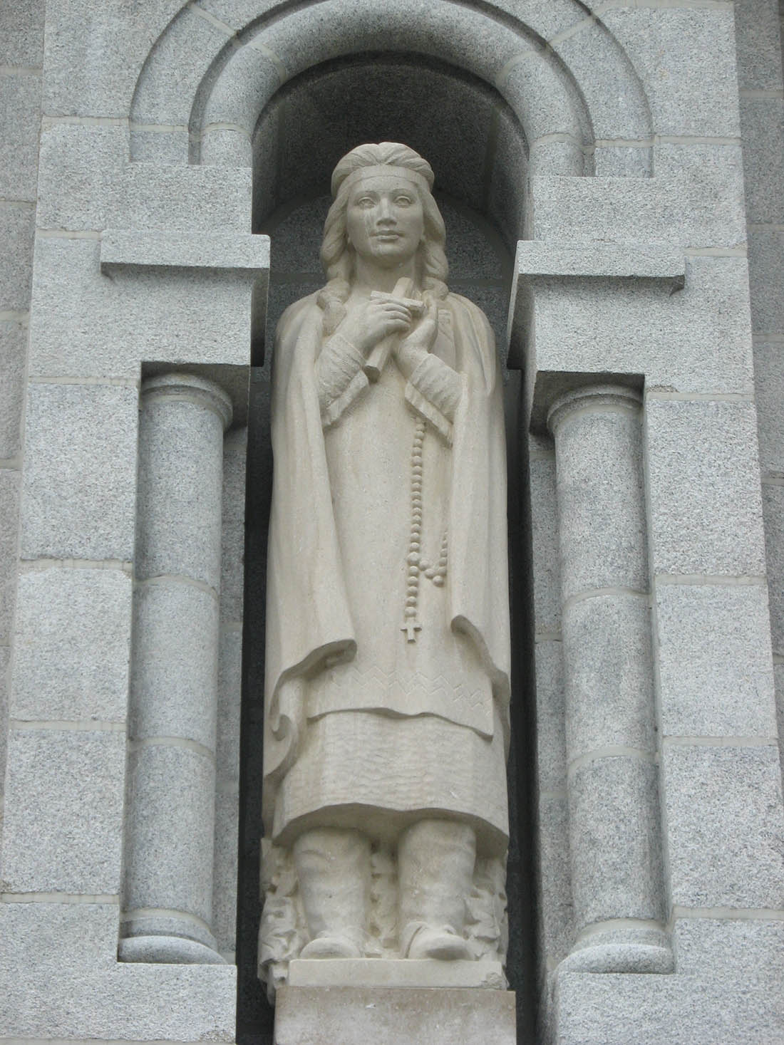 Statue of Saint Kateri Tekakwitha Statue of Saint Kateri Tekakwitha