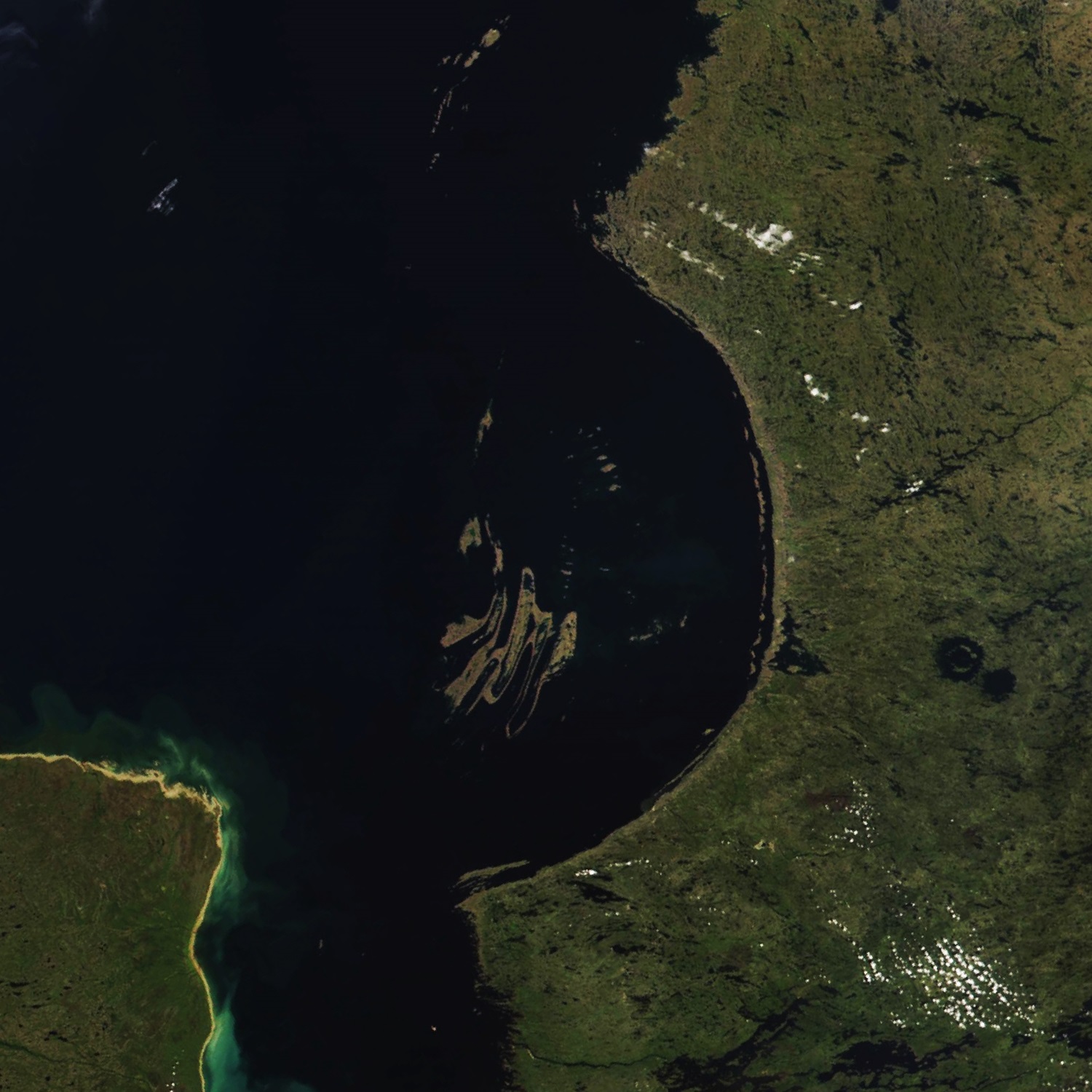 Arc Nastapoka Image satellite de la partie sud-est de la baie d’Hudson.