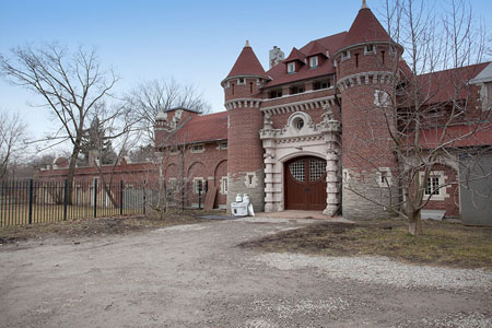Casa Loma Stables, Exterior, 2012