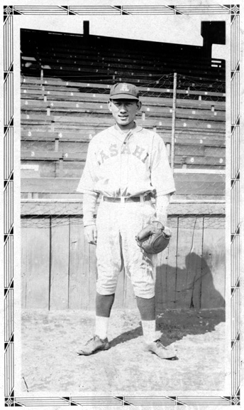 Asahi player with catcher's mitt 