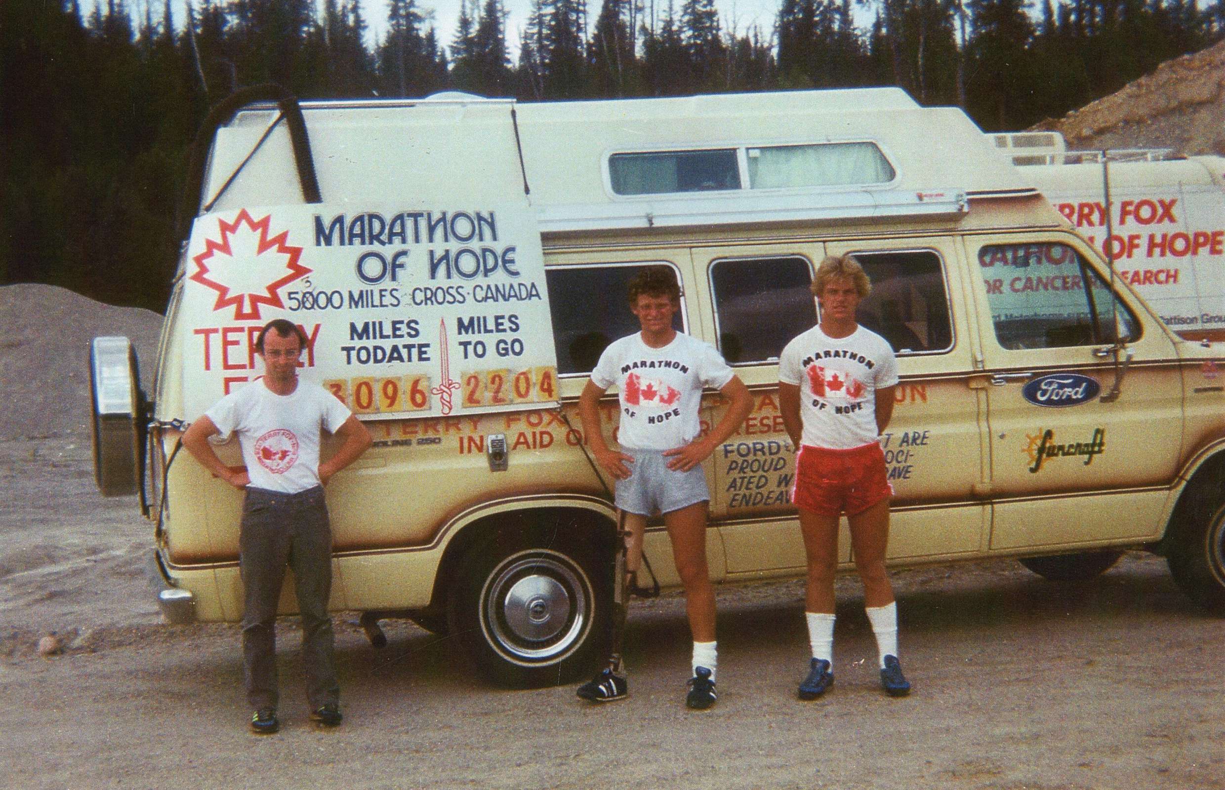 Terry Fox et son équipe