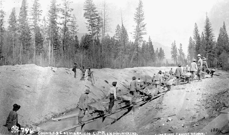 Construction du chemin de fer de Canadien Pacifique