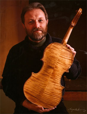 Dominik Zuchowicz, Luthier, 1993