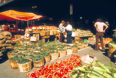 Marché By