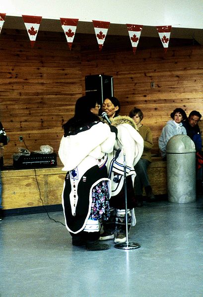 Inuit Vocal Games