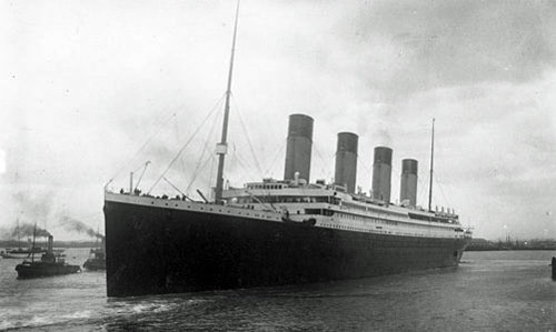 Départ du RMS <i> Titanic </i>