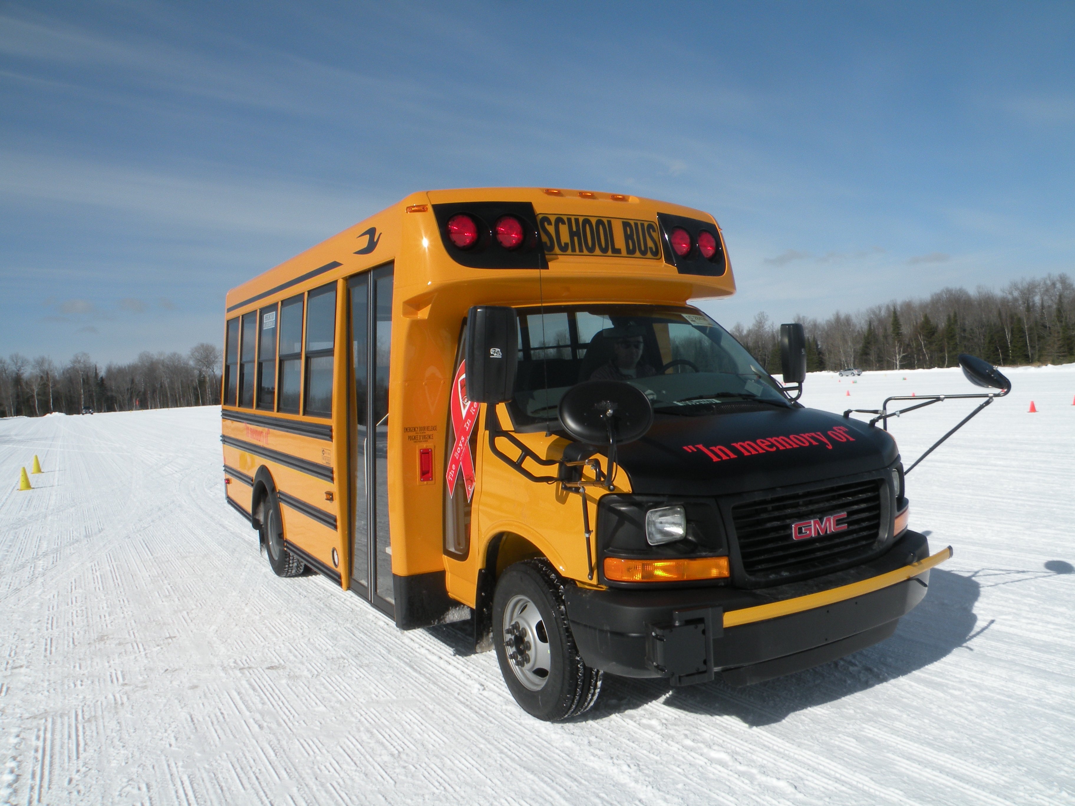 Autobus multifonction pour les activités (MBMF)