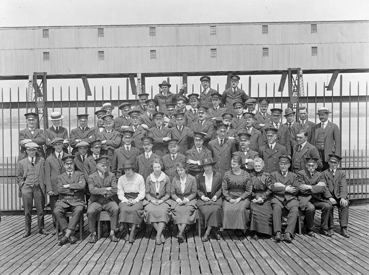 Immigration staff, Québec