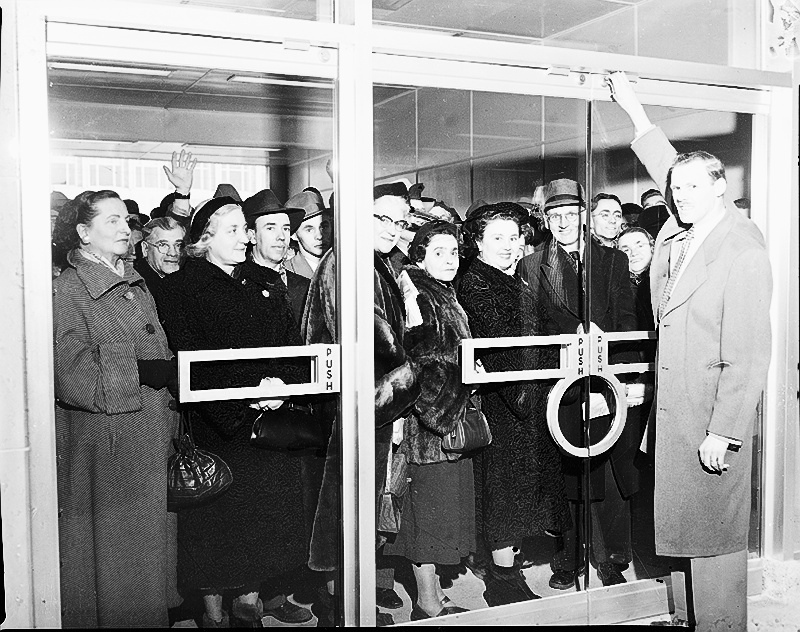 Journée inaugurale, 30 mars 1954