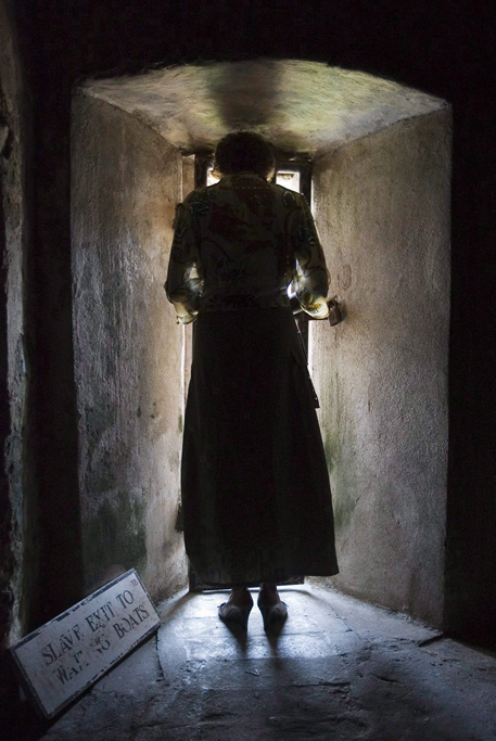 Governor General of Canada Micha\u00eblle Jean in the Room of No Return in Elmina Castle in Ghana, 2006