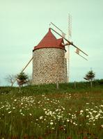 Windmill, \u00cele aux Coudres Windmill, \u00cele aux Coudres