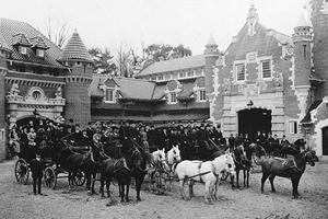 Casa Loma Stables, Exterior, 1915