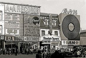 Sam the Record Man, Exterior