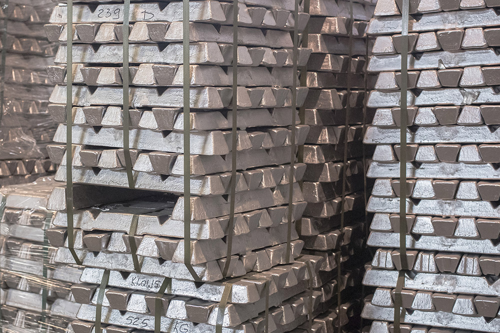 Aluminum ingots