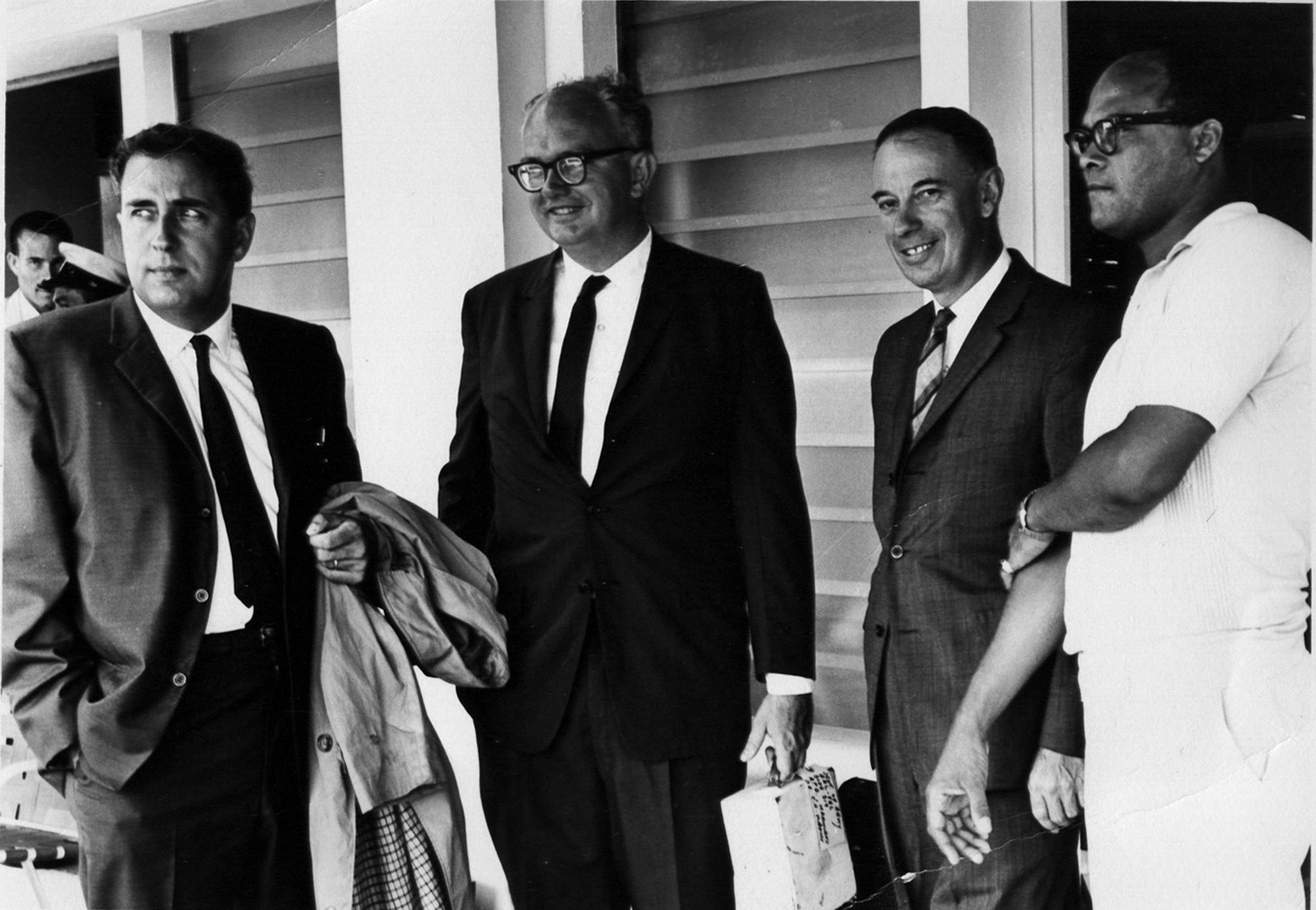 Gerald Bull (left) at the Space Research Institute, McGill University