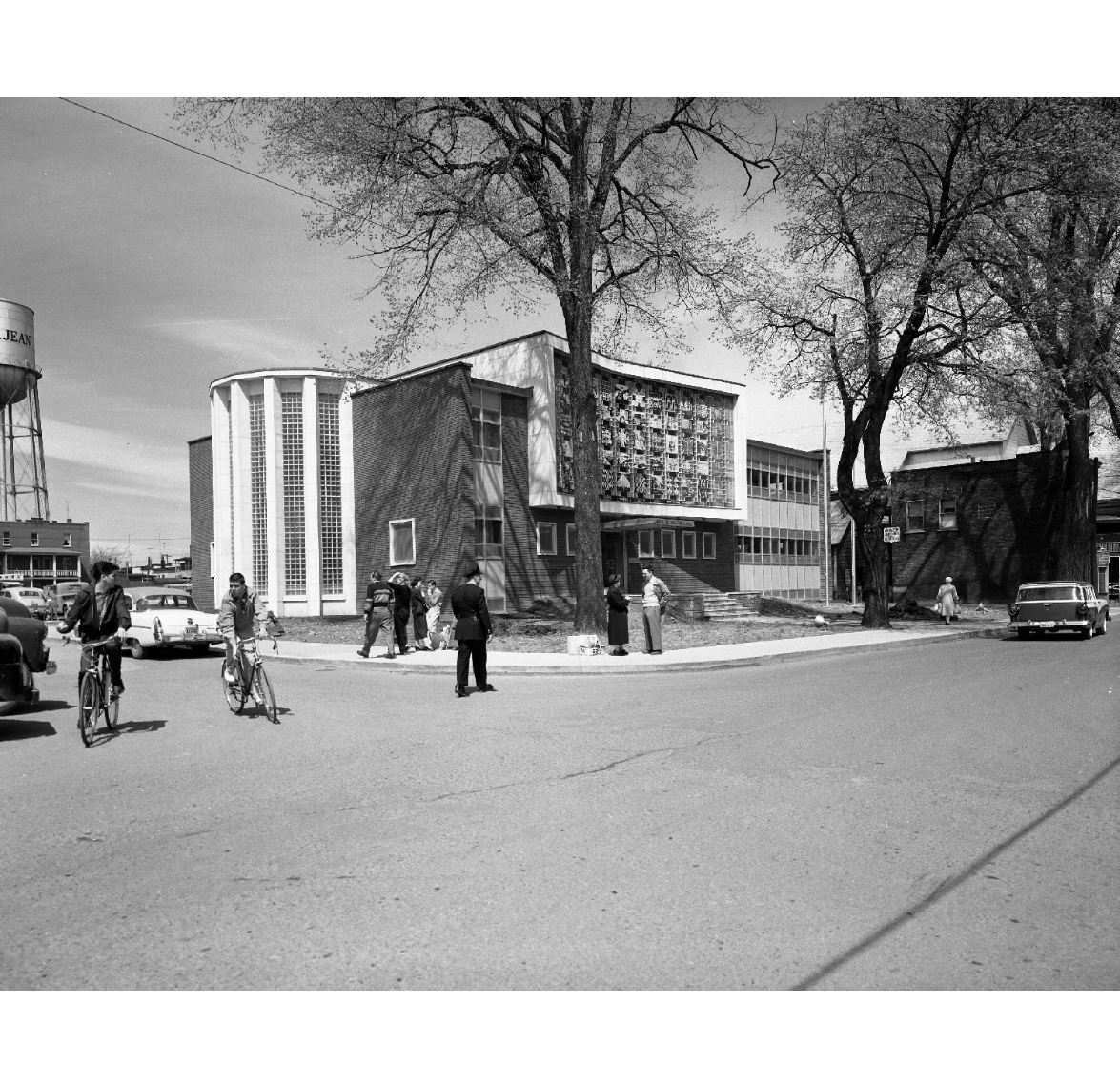 L'hôtel de ville de Saint-Jean-sur-Richelieu, juin 1965